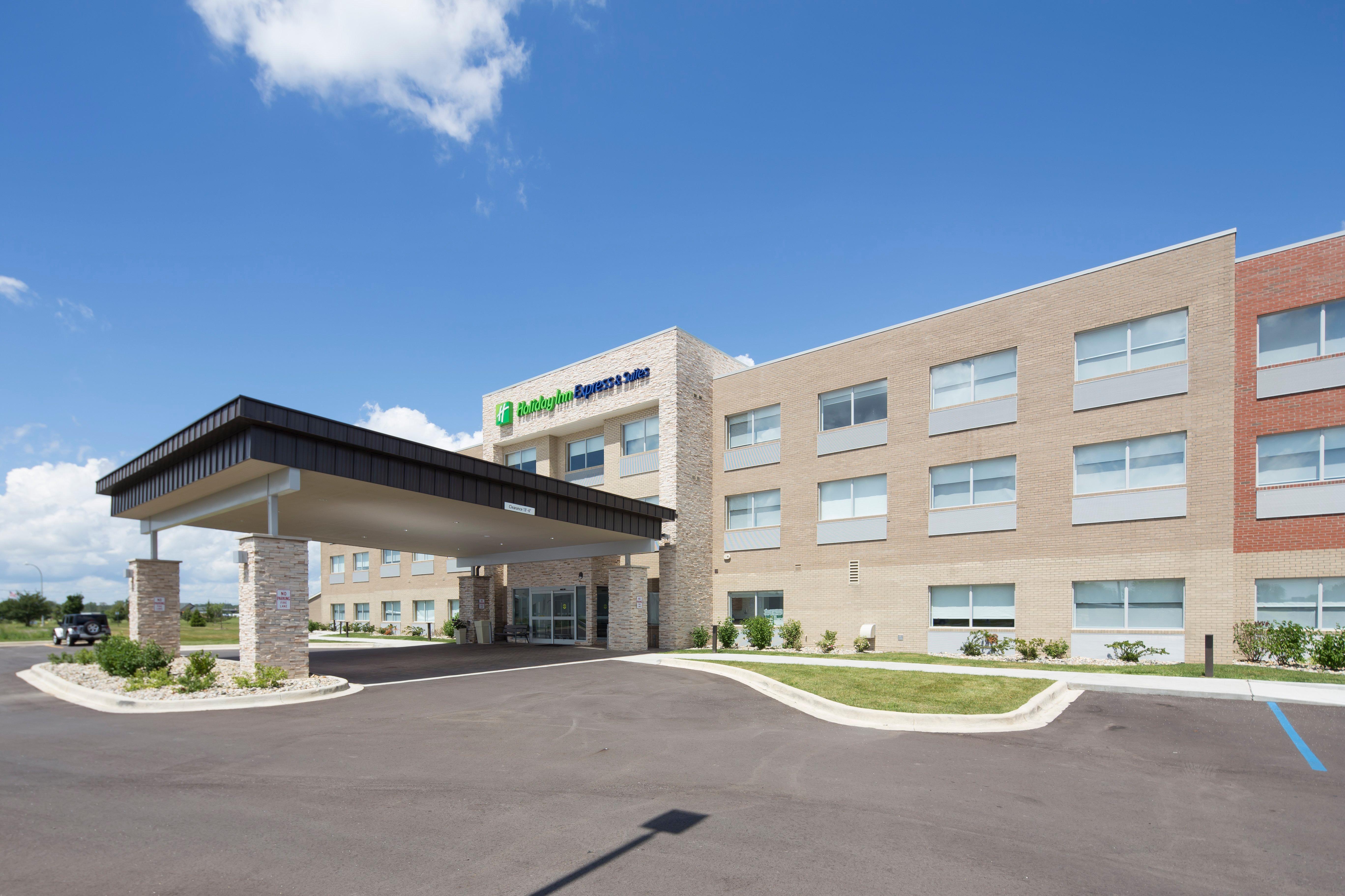 Holiday Inn Express & Suites Port Huron, An Ihg Hotel Екстериор снимка